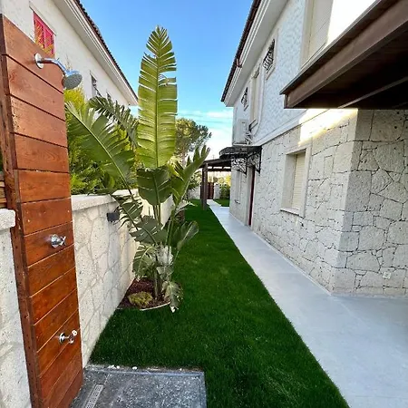 Nar Çeşme